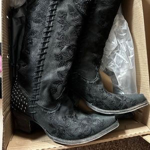 Women’s 9.5 Cowboy Boots - DDranchwear